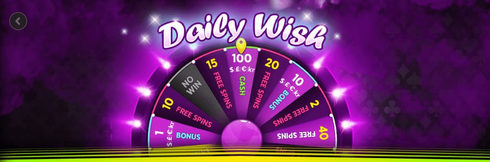 Pengguna memeriksa keamanan akun mobile